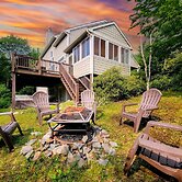 The Nest at Pinecrest by Avantstay Hot Tub Spacious Deck Game Room Fir