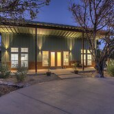 Serene Getaway Nestled in the Tx Hill Country!