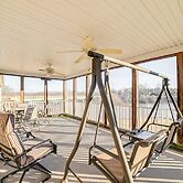 Walk to Ohio River: Golconda Home w/ Water Views!