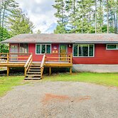 Forested Retreat w/ Sauna: 5 Mi to Schroon Lake