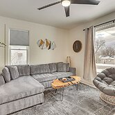 3 Mi to Downtown Youngstown: Updated Apartment