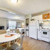 Hike, Boat, Fish & More: Table Rock Lake Cottage