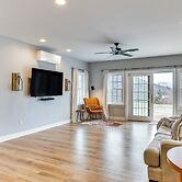 Mountain Views & Fire Pit: Sandgate Getaway