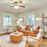 15 Mi to Dtwn Lexington: Serene Wilmore Home!