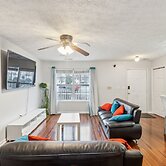 Cozy Coastal Retreat In The Heart Of Annapolis 3 Bedroom Townhouse