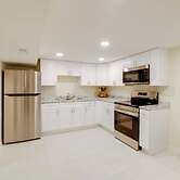 1 Mi to Metro: DC Area Apt w/ Fenced Yard!