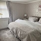 Golf Paradise,restaurants,bars,beach ,shops,walks