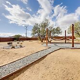 Home w/ Hot Tub ~ 8 Mi to Joshua Tree Natl Park!