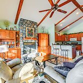 3 Mi to Dtwn: Mtn-view Red Lodge Retreat!