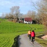 Hausboot in Barth am Barther Bodden