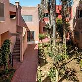 lux appartement avec piscine