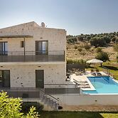 Petradi Villa Skala I