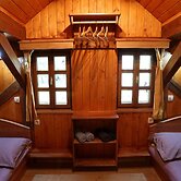 Vineyard cottage Med vinogradi