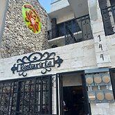 Mandarina's House Hotel & Restaurante