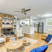 Fire Pit & Music Lounge: Chic Home in Pegram