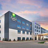 Holiday Inn Express & Suites Waco Downtown by IHG