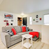 2 Mi to Lincoln Park Zoo: Family-friendly Home