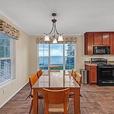 Lakeside Retreat W/ Beach Access & Kayaks 3 Bedroom Home