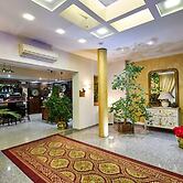 HOTEL PARADISO