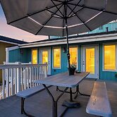 Steps to Beach w/ Patio+deck Foosball Happy Bottom Beach House by Avan