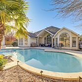 9 Mi to The Domain: Spacious Pflugerville Haven!