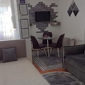 Charming Studio Apartment in Novi Pazar With City & Mountain Views