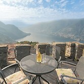 Villa Torre di Palanzo With Magnificent View