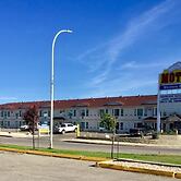 Western Budget Plus Grande Prairie 1