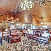 4 Mi to Lake Access: Pet-friendly Home in Bismarck