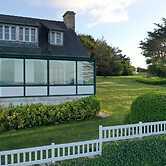 Superb sea View / Private Beach Access