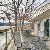Fish & Boat on Lake of the Ozarks: Waterfront Home