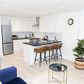 Ocean Side With Free Parking By My Getaways