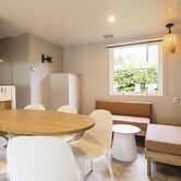 Peaceful Apartment With Pool