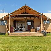 Cozy 5-person Glamping Tent in Ardennes