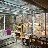 6 Bedrooms House w Hot Tub Deck Pool Table