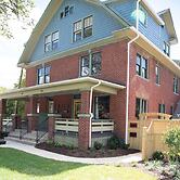 The Winona House - Boutique Hotel Near Downtown