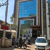 Hotel The Mall Inn by MNG Rooms