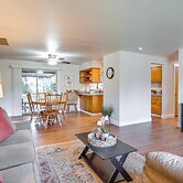 10 Mi to Portland: Greenway Neighborhood Home