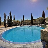 Quarteira Premium Villa by Homing