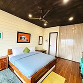 The Ridge House - A Villa Community