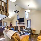 Covered Porch & Grill: 1-acre Property in Bristow!