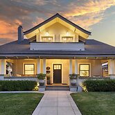 Luxe Backyard Oasis w/ Hot Tub Chic Design South Park Sanctuary