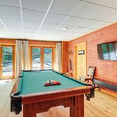 Hot Tub, Decks & Creek Access: Mccaysville Cabin!