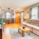< 1 Mi to Route 66: Home w/ Large Yard!