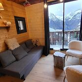 Scenic Apartment With Garden