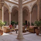 Palacio De Godoy Caceres, Curio Collection By Hilton