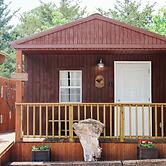 #1 ~ Modern Hunting One Room Cabin ~ Wheelchair Accessible Cabin