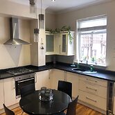 Tranquil Darlington Home , 3br+pet Friendly