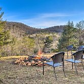 Twin Pines Hill House - Fire Pit & Mountain View