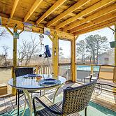 1 Mi to Boat Ramp: Peaceful Deal Island Home!